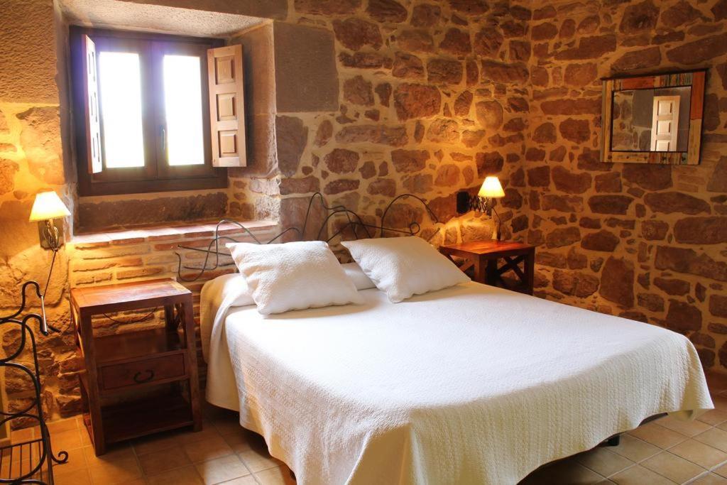 Hostal Rural Ioar Sorlada Exterior photo